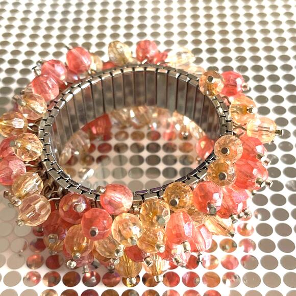 Vintage Silver Tone Stretch Bracelet Covered Acrylic Bead Cluster Wide B#14 - Picture 6 of 7